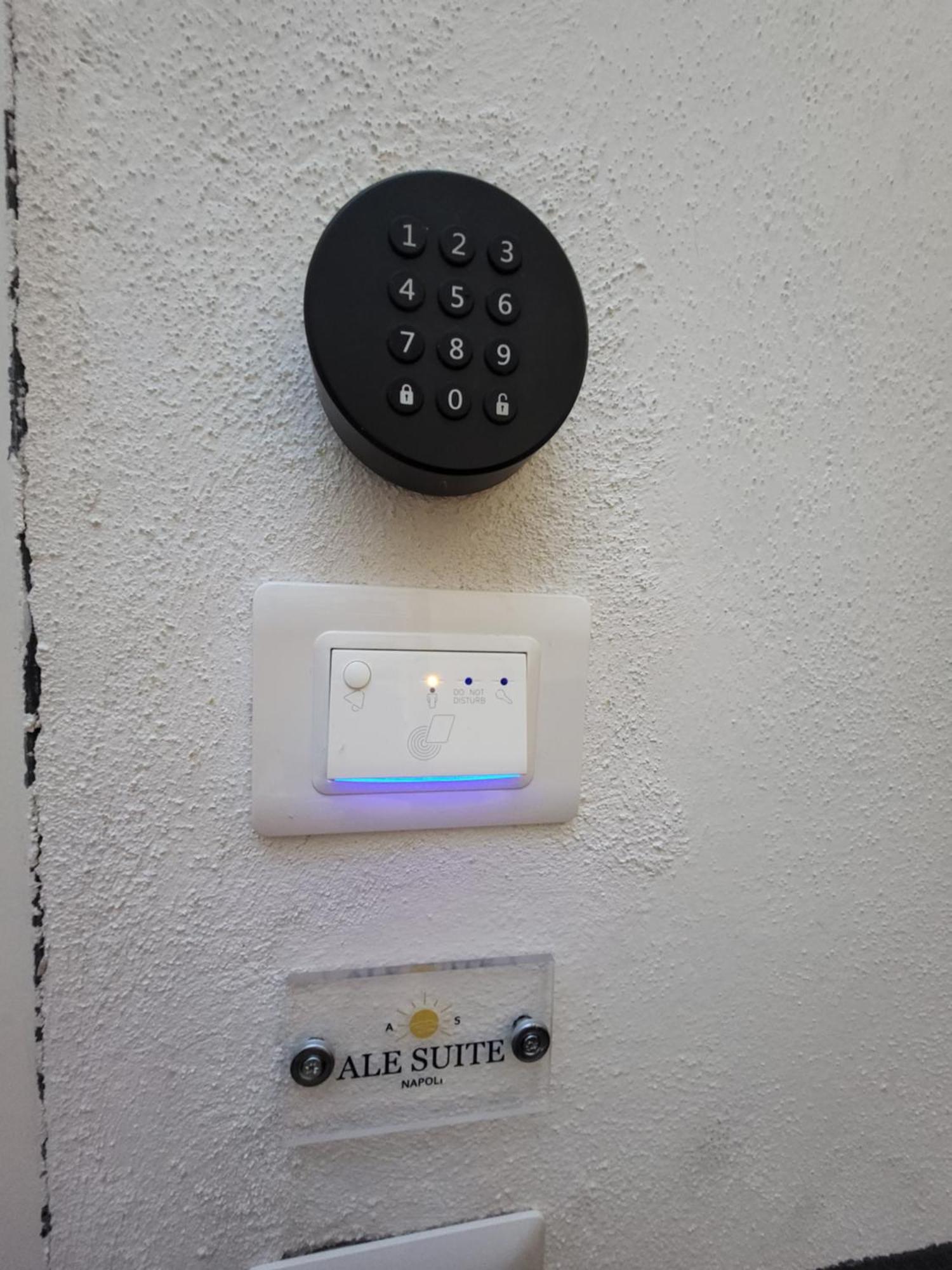 Alesuite Νάπολη Εξωτερικό φωτογραφία